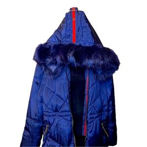 Navy Blue Women’s Faux-Fur-Trim Hooded Down Puffer Jacket Size X-Large.